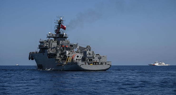 Girne açıklarında batan gemiye ulaşıldı - Diken