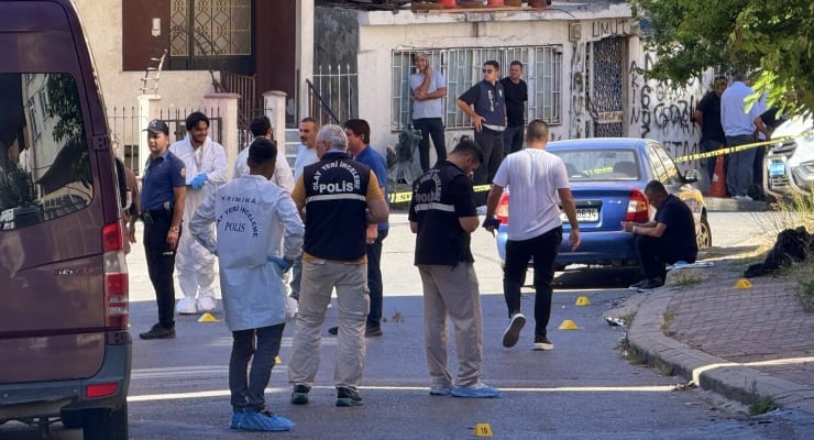 Maltepe'de kiracı, ev sahibine saldırdı: İki ölü, bir avukat ağır yaralı